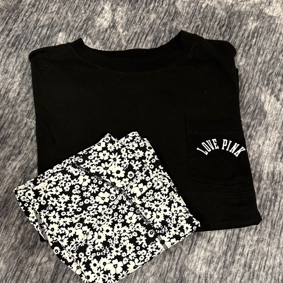 PINK Victoria's Secret Tops - PINK Victoria's Secret Black Short Sleeve Tee with White Floral Design